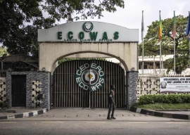 w africa bloc gives military leaders more time to stay