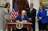biden signs executive order on abortion declares supreme court out of control