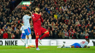 liverpool clash threatens more misery for man utd