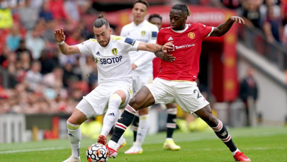 leeds cauldron awaits man utd