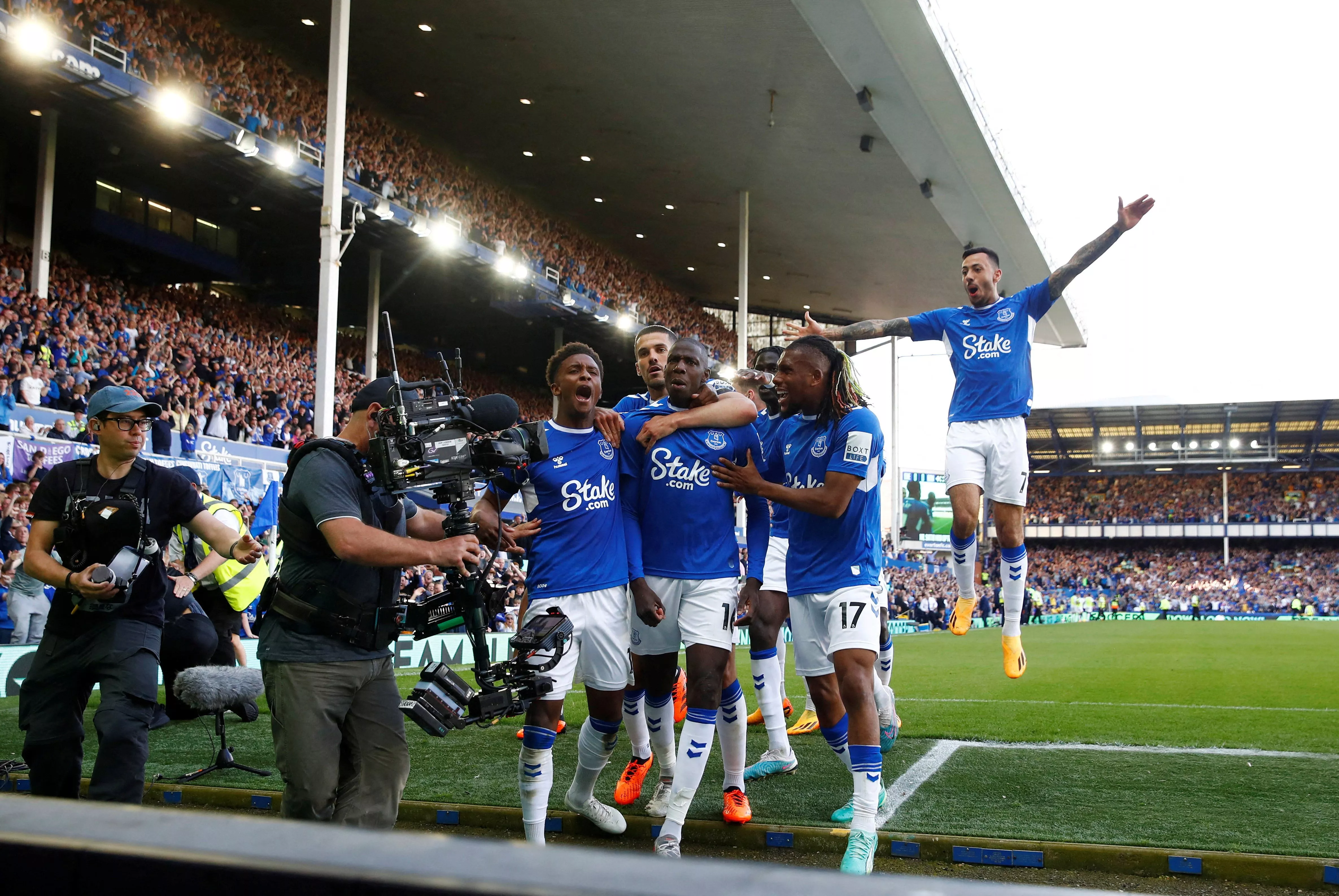 leicester leeds relegated as everton survive leicester leeds relegated as everton survive