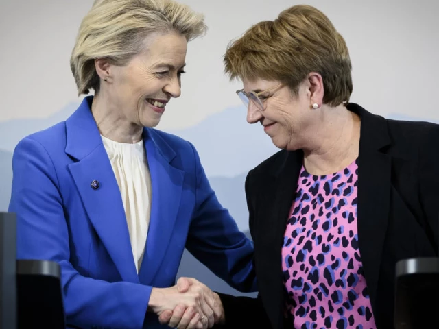 european commission president ursula von der leyen announced the reset with switzerland s president viola amherd photo afp european commission president ursula von der leyen announced the reset with switzerland s president viola amherd photo afp