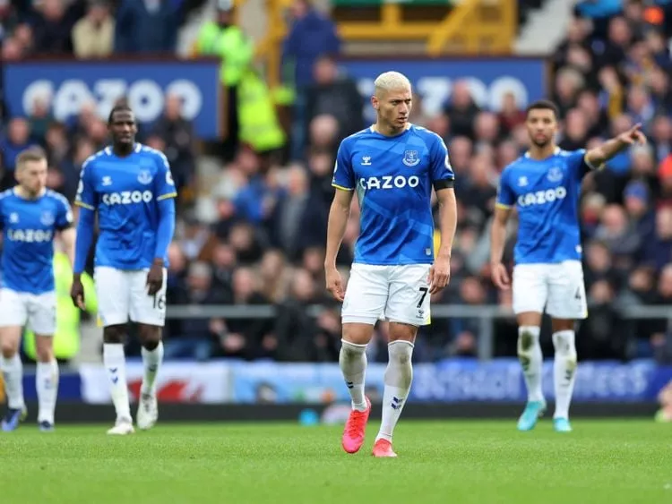 reality of relegation threat dawning on everton reality of relegation threat dawning on everton