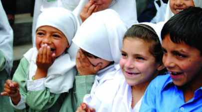 development rally to encourage student enrolment