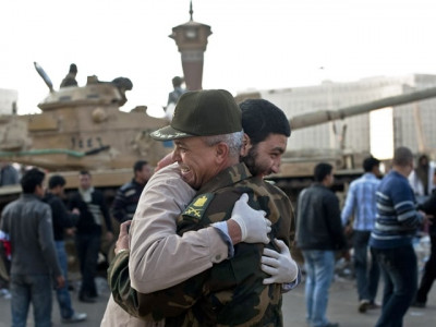 egyptians form council to defend revolution