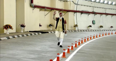 watch modi mercilessly trolled for waving at shadows in public watch modi mercilessly trolled for waving at shadows in public