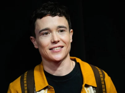 elliot page discusses reuniting with christopher nolan for the odyssey during new york comic con appearance