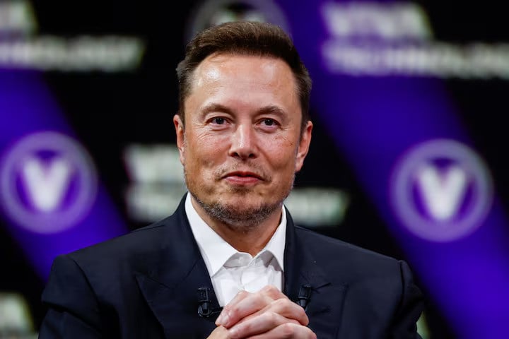 users call to block elon musk on x site that is owned by him