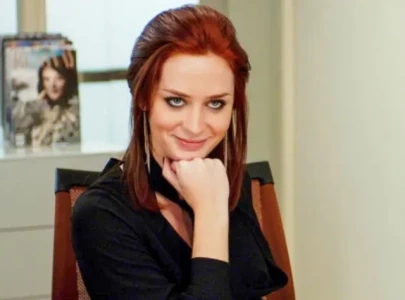 emily blunt s daughters think her the devil wears prada character is the meanest person