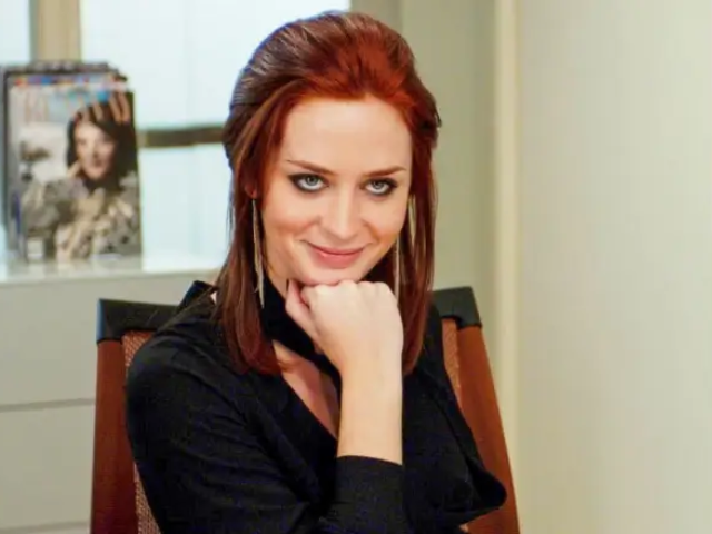 emily blunt s daughters think her the devil wears prada character is the meanest person emily blunt s daughters think her the devil wears prada character is the meanest person