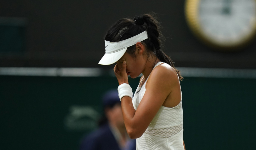 Emma Raducanu’s tears of joy  tribune.com.pk