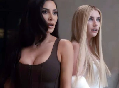 emma roberts teases new netflix show calabasas with kim kardashian calling it the o c meets pll emma roberts teases new netflix show calabasas with kim kardashian calling it the o c meets pll