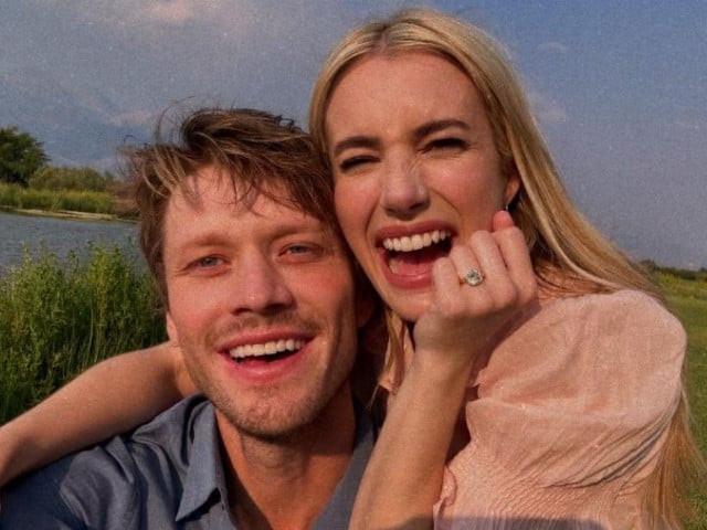 courtesy emmaroberts on instagram courtesy emmaroberts on instagram