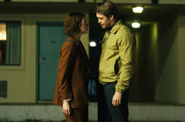 emma stone and joe alwyn in kinds of kindness courtesy searchlight pictures emma stone and joe alwyn in kinds of kindness courtesy searchlight pictures