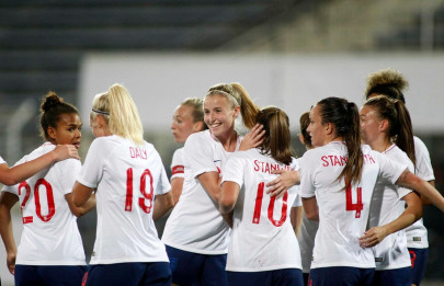england s men s and women s teams receive equal pay says fa england s men s and women s teams receive equal pay says fa