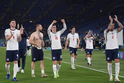 england fire warning as euro 2020 dream heads back home england fire warning as euro 2020 dream heads back home