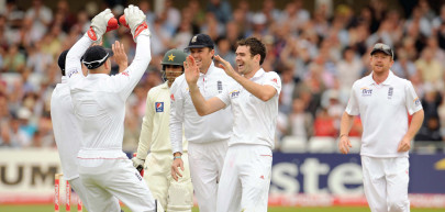 anderson leads pakistan rout