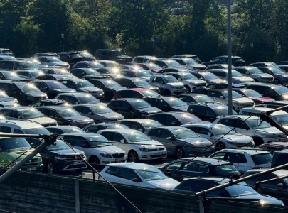 nine volkswagen plants on strike