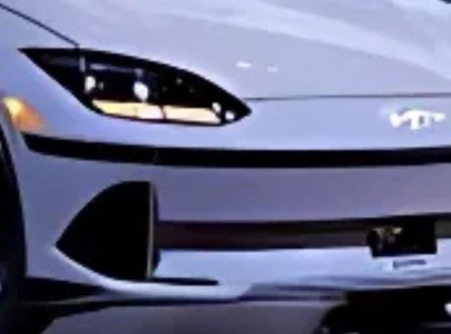 hyundai recalls over 145 000 electric vehicles in us