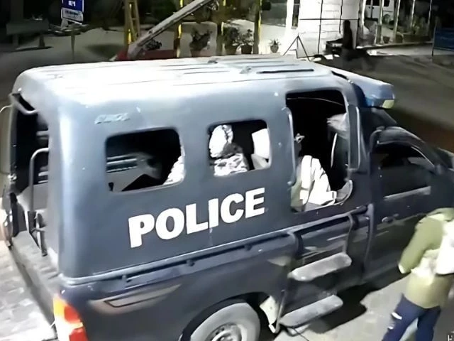 crypto trader abducted in police mobile looted of rs 90 million in karachi