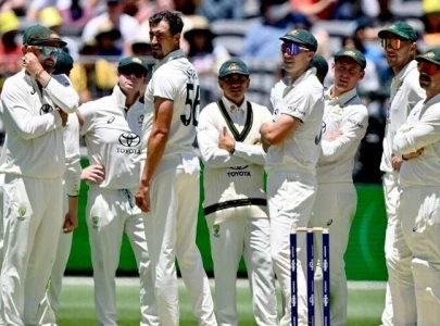 australia pacers bowl india out for 150 in first border gavaskar test