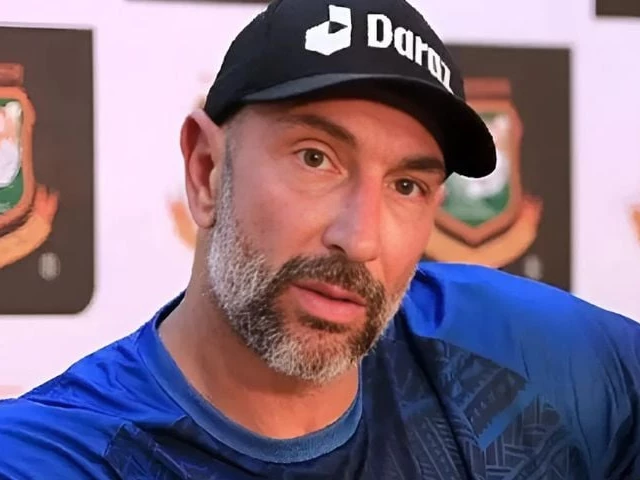 bangladesh assistant coach quits ahead of champions trophy 2025