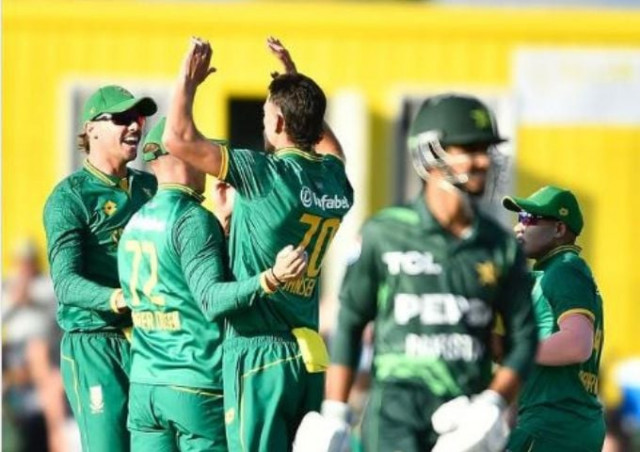 major blow to south africa ahead of second odi against pakistan
