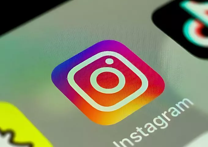 what new ai feature is instagram rolling out for users