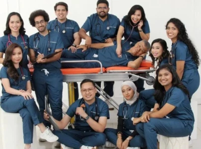 70 year old malaysian man proves it s never too late by graduating with a medical degree