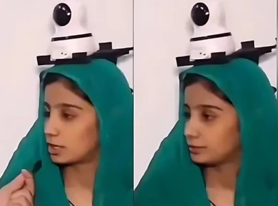 watch father installs camera on his head to monitor daughter
