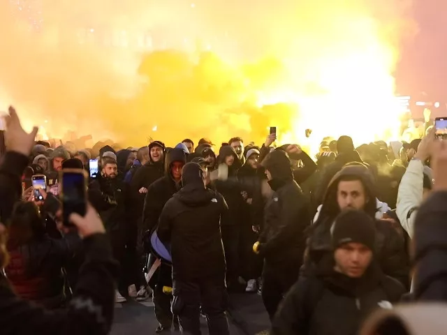 violence erupts in amsterdam as israeli fans provoke clash with locals