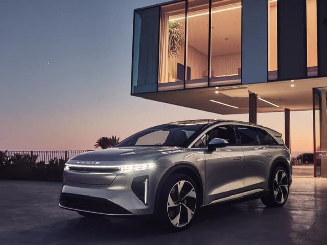 photo lucid motors