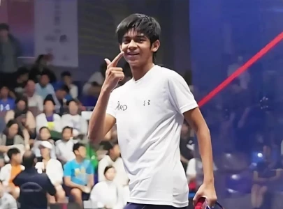 pakistan s huzaifa shahid wins japan junior open squash 2024