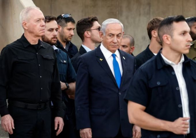 two flash bombs fired into garden of israeli pm netanyahu s home two flash bombs fired into garden of israeli pm netanyahu s home