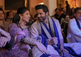 sheheryar munawar and maheen siddiqui host qawwali night