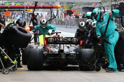 delayed pitstop damages hamilton s hopes