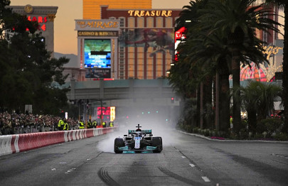 burning rubber neon lights as f1 hypes up vegas