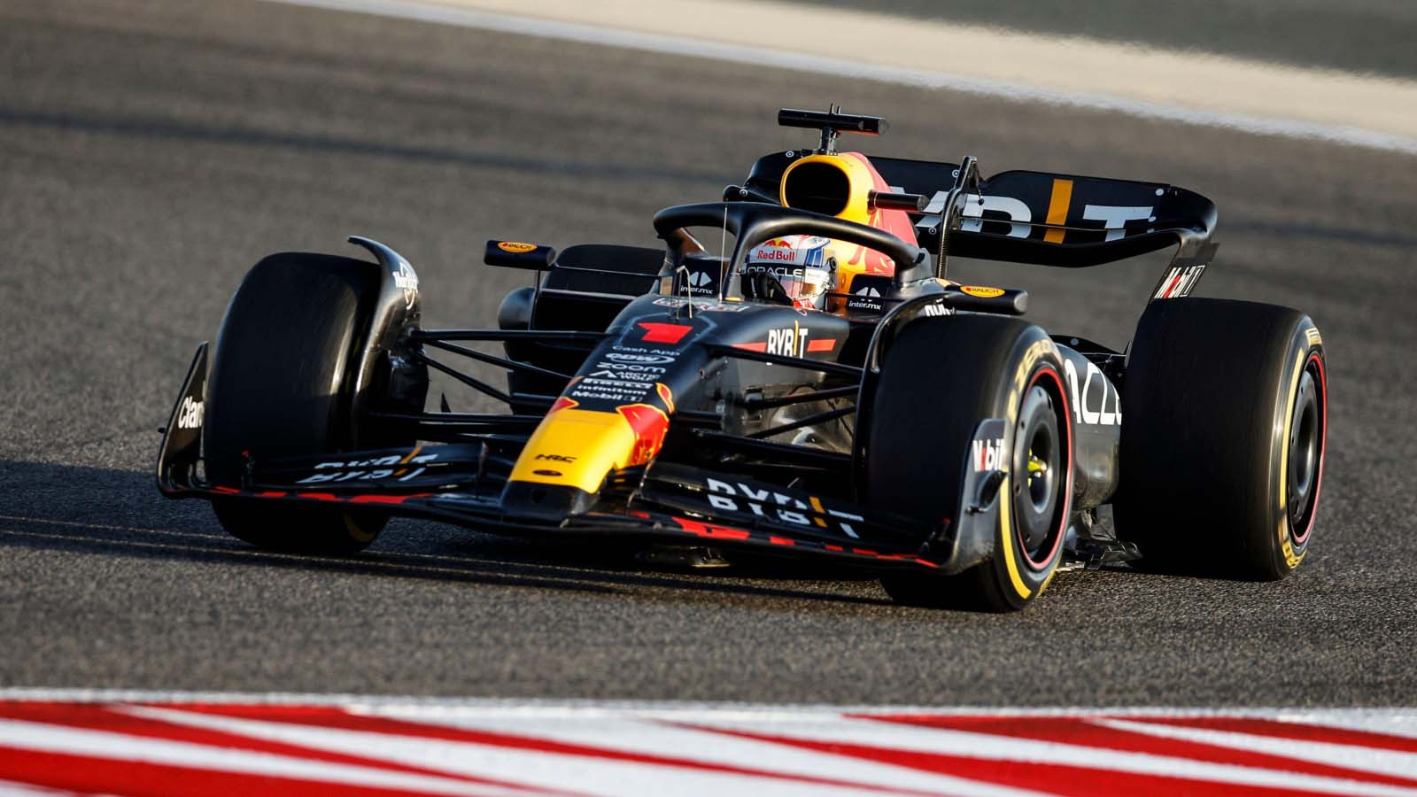 Verstappen targets third world title