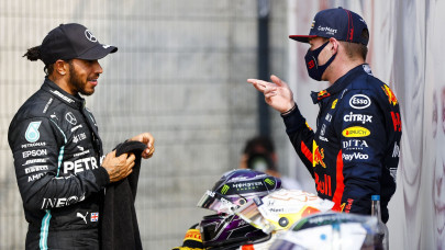 verstappen has stronger hand in f1 title thriller verstappen has stronger hand in f1 title thriller