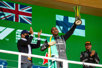 hamilton conjures up magical brazil win hamilton conjures up magical brazil win