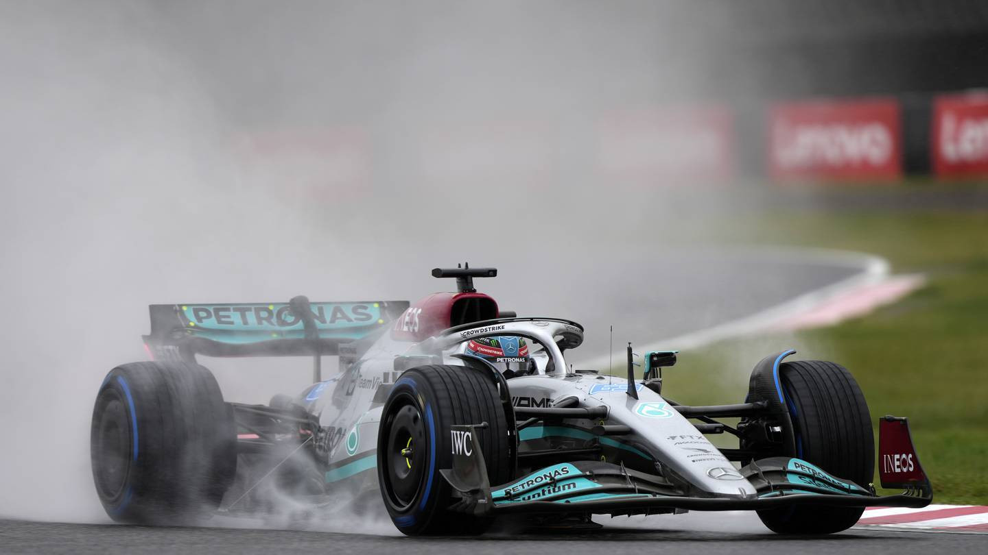Photo of Mercedes pair edge Verstappen in second practice