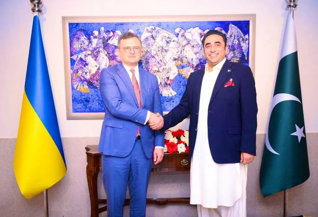 kuleba is on a two day visit to pakistan the first by any foreign minister of ukraine since the two countries established bilateral ties in 1993 photo twitter bbhuttozardari kuleba is on a two day visit to pakistan the first by any foreign minister of ukraine since the two countries established bilateral ties in 1993 photo twitter bbhuttozardari