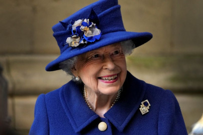 queen elizabeth quietly marks 70 years on the british throne queen elizabeth quietly marks 70 years on the british throne
