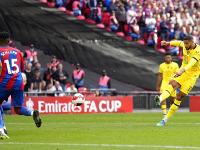 chelsea book fa cup final clash with liverpool