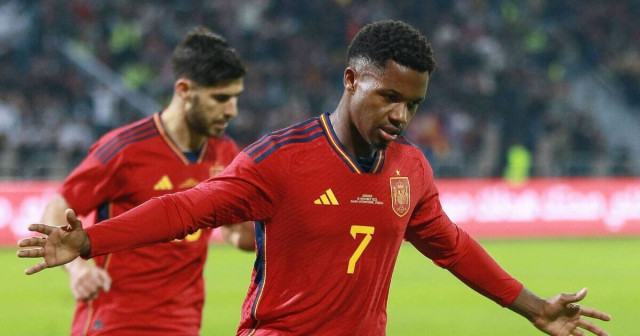 fati shines as spain beat jordan in warm up