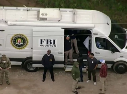 police still searching for texas man accused of killing five neighbors