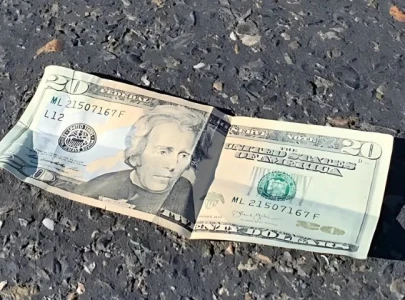 man wins 1 million lottery with 20 bill he found on the ground man wins 1 million lottery with 20 bill he found on the ground