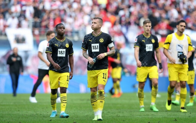 dortmund host schalke in important clash dortmund host schalke in important clash