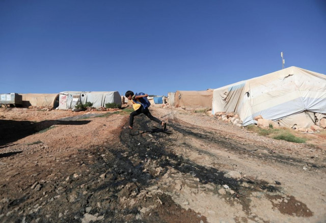 in syria mounting cholera cases pose threat across frontlines in syria mounting cholera cases pose threat across frontlines
