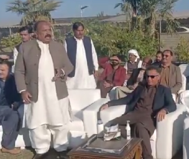 lt gen retd faiz hameed is attending event in his hometown of chakwal screengrab